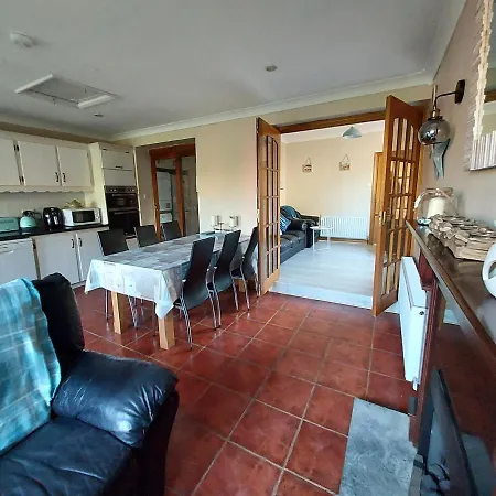 Esker, Holiday home *